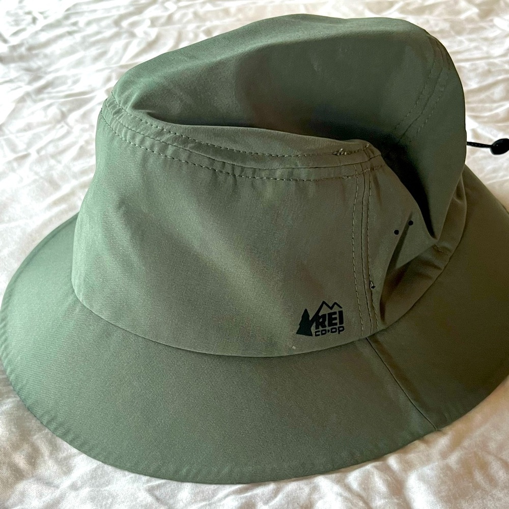 REI Co-Op bucket hat